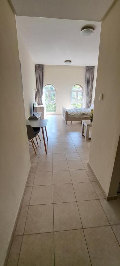 迪拜Dg83 Studio Flat, Close To The Gardens Metro Station 5 Min Walkable公寓 外观 照片